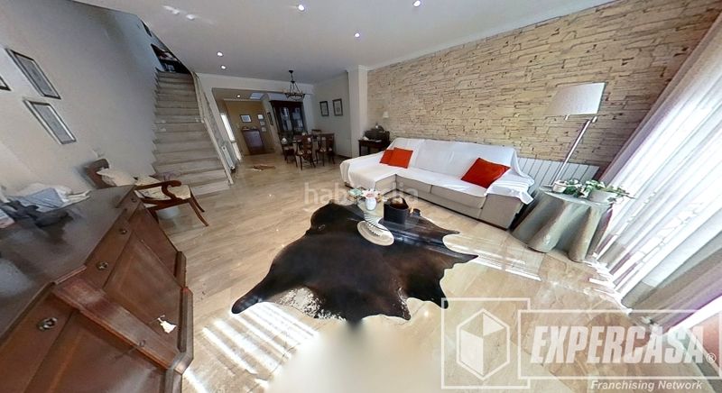 Foto ab59e32d-625d-4f5e-ac94-39071730aaf9. Masia amb aparcament a Centro Bétera