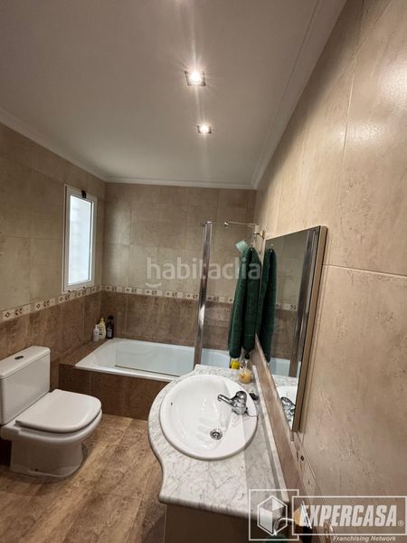 Foto 76a17957-8d29-4d3f-9f12-af9facbc87c1. Pis amb aparcament a Albal