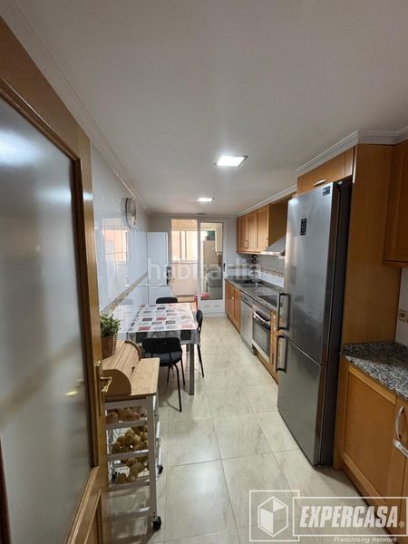 Foto a0be6ecf-2337-4bcc-acc1-4475a719bd94. Pis amb aparcament a Albal