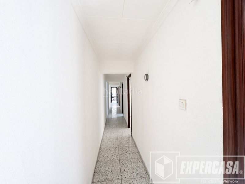 Foto ece47aea-37ee-4b12-ae86-30969ec8a192. Pis a Benimàmet Valencia