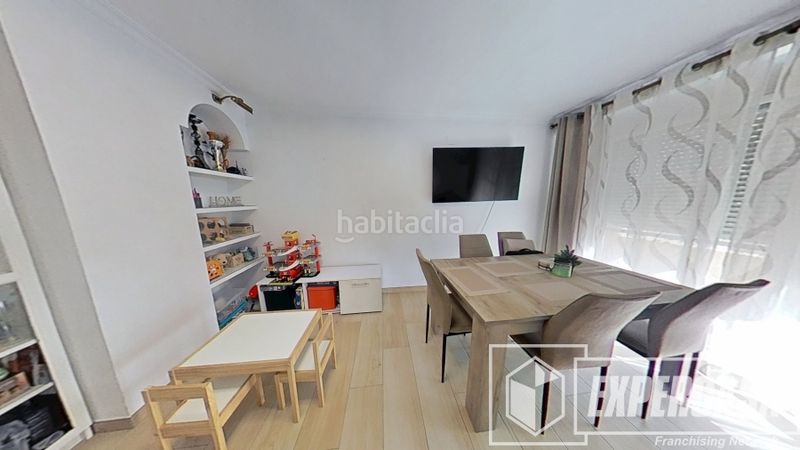 Foto d5da6a06-9407-40aa-894a-51cb27360ad5. Dúplex a calle bernabé garcía 45 a Natzaret Valencia
