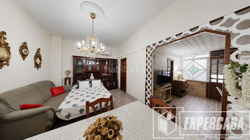 Foto 12ebb997-5f7b-4048-9656-9f024587c7c6. Casa amb aparcament a Albal