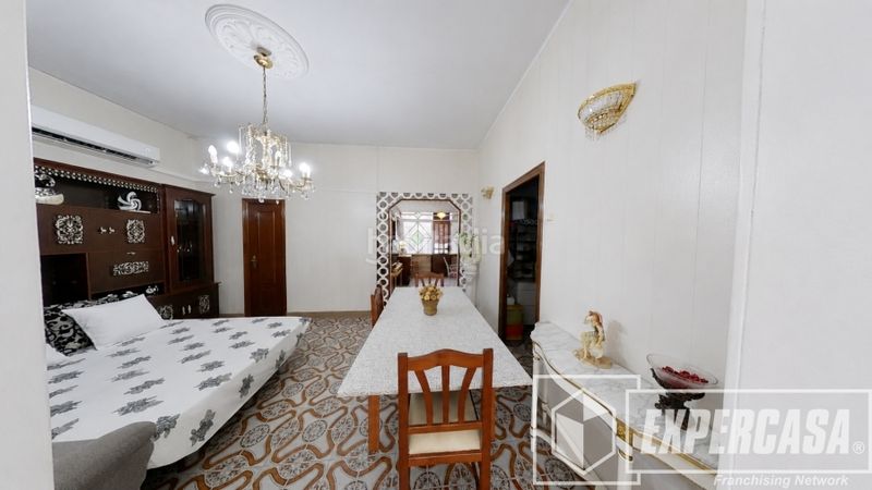 Foto 8081cb61-f985-4b11-8492-4e41c38a5ef9. Casa amb aparcament a Albal