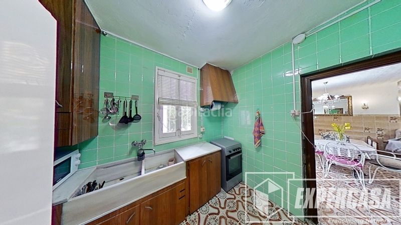 Foto b1393864-c703-41f1-a607-2713da9a31c3. Casa amb aparcament a Albal