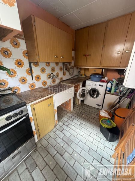 Foto b1810b3c-12a4-4394-aff5-475f803f9fd1. Casa amb aparcament a Albal