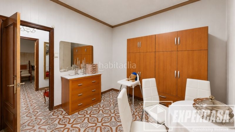 Foto c6bd35fa-9be9-4402-9368-2217d6518250. Casa amb aparcament a Albal
