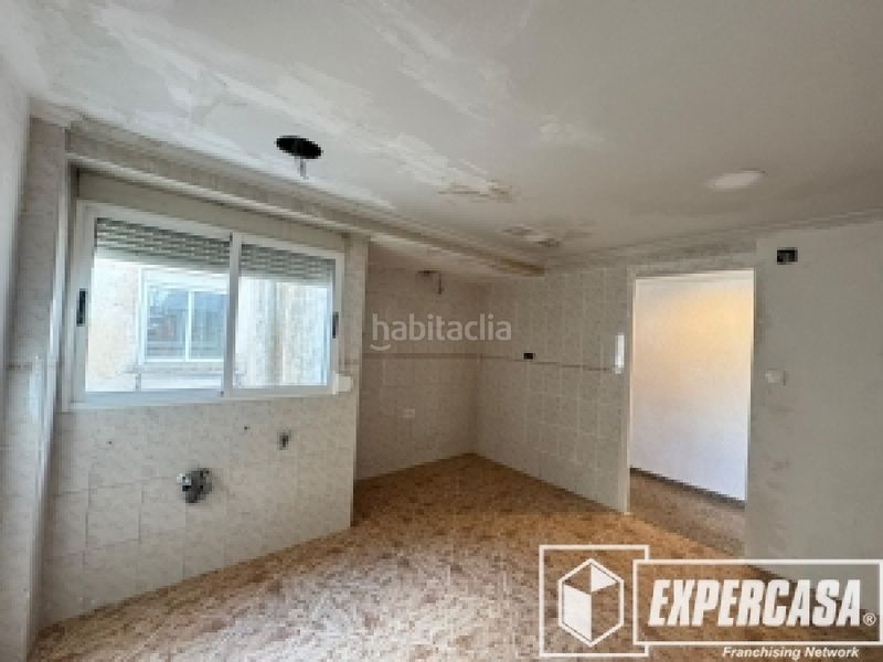 Foto f73791f4-2c5b-4be3-84e1-a49e56168792. Pis a Albal