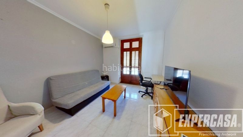 Foto ffa652cf-8cb5-44ba-8cbd-bf03a523b0d5. Pis a La Roqueta Valencia