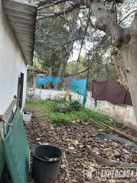 Foto ef47cbef-f6d0-4a33-8f8b-28f5d0b6d9e3. Xalet a calle abetos 5 a Olocau