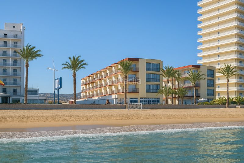 Foto 46c60b9f-267f-4ab3-a0e1-43a17f3a78fc. Rent apartment in avinguda del papa luna 10 in Playa Norte Peñíscola