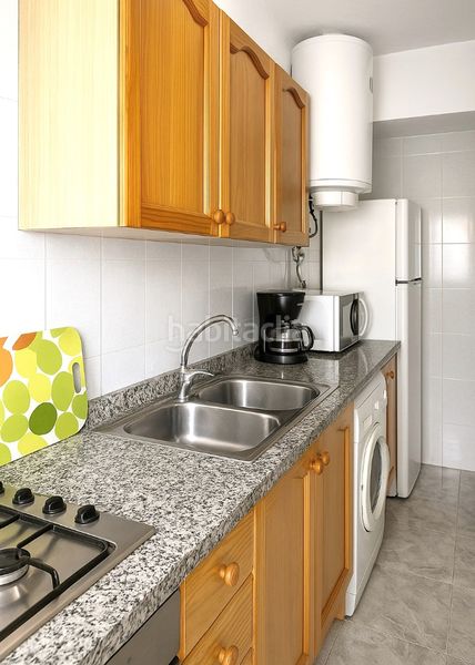 Foto a7fd9f58-f1a4-4f64-a979-30e69d50ef41. Rent apartment in avinguda del papa luna 10 in Playa Norte Peñíscola