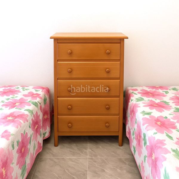 Foto c8411ec8-c9f6-4869-96a0-9c7a4bb9a5d6. Rent apartment in avinguda del papa luna 10 in Playa Norte Peñíscola