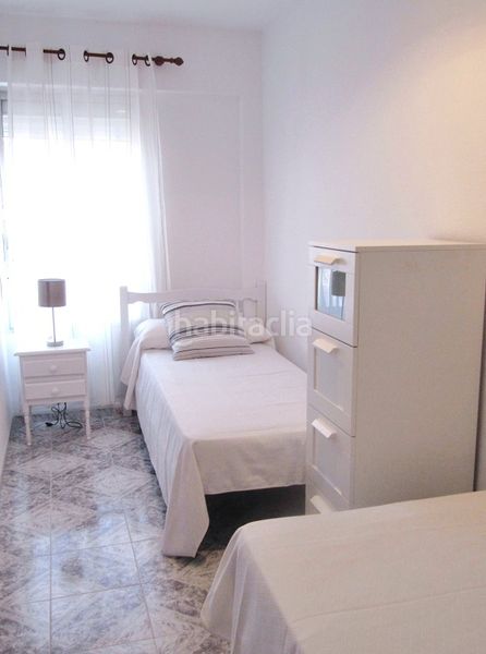 Foto 3d3540a1-ff24-4096-a954-e6cecaee9623. Rent apartment in avinguda del papa luna 10 in Playa Norte Peñíscola