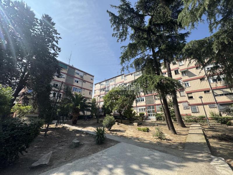 Foto 4a0ce5b6-e960-4fc8-a85d-516b61433a76. Piso  en venta en Palomeras Bajas Madrid