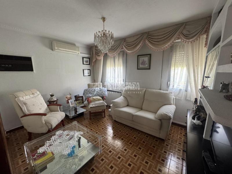 Foto 7f1686ab-09e4-4e59-996a-51af40d24373. Piso  en venta en Palomeras Bajas Madrid