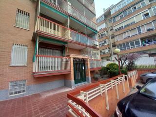 Piso en Palomeras Bajas. Piso en venta en madrid