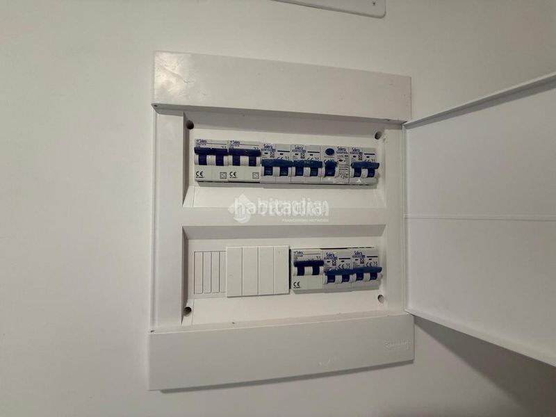 Foto a0d1766a-0ea0-45be-a24a-3b5ceab9cdab. Pis amb terrassa a Palomeras Bajas Madrid