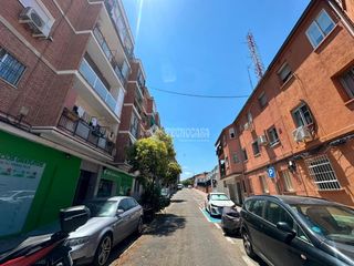 Pis a Palomeras Bajas. Piso en venta en madrid