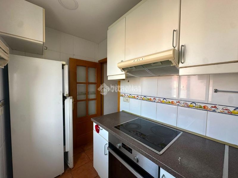 Foto e18f0cfe-22d6-48fc-a2b5-4079e3ced2e8. Pis a Portazgo Madrid
