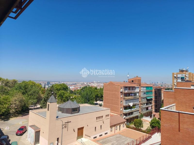 Foto fc512acb-7e24-40f0-ab37-267c8130ab97. Pis a Palomeras Bajas Madrid