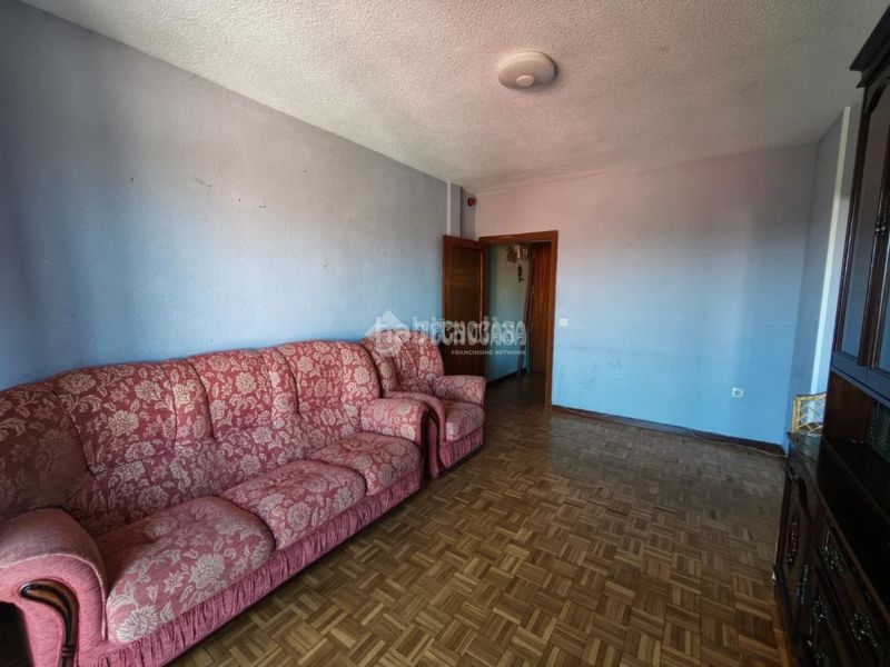 Foto fead2b7b-11de-4fb6-8387-40c9e771ecd8. Pis a Palomeras Bajas Madrid