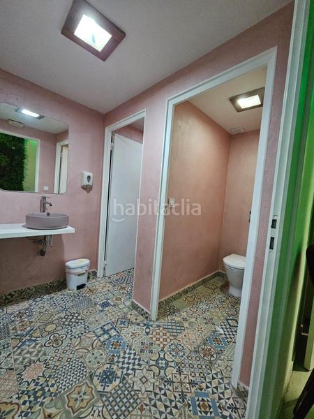 Foto 2029a5a0-3dc8-49b9-aa38-3b37f792b898. Local commercial dans Russafa Valencia