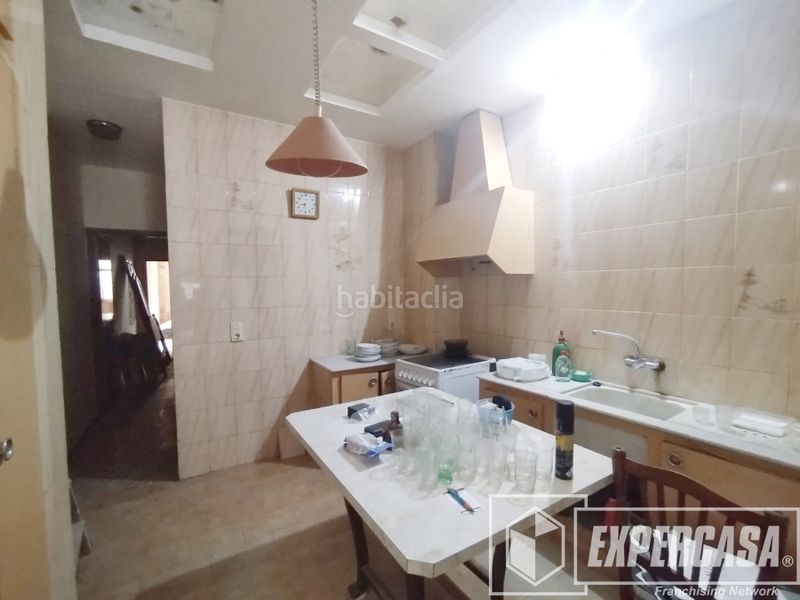 Foto d85c51a7-70cd-4c5e-942b-367f09b8eb17. Pis a Benifaió