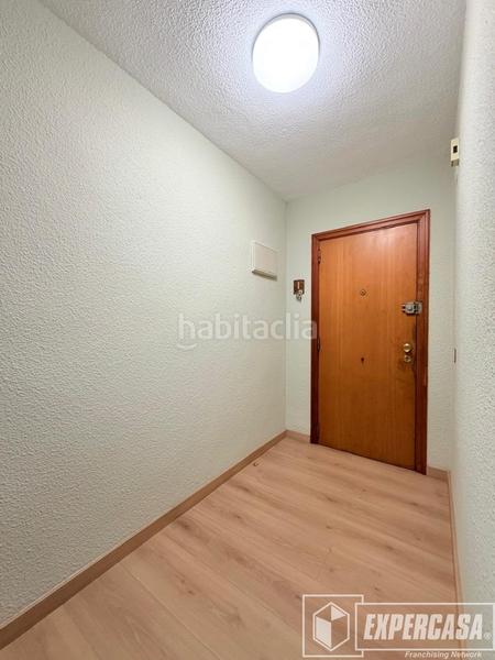 Foto d1966732-82e6-43e4-a23b-36a17df8001a. Pis a Barrio Benicalap Valencia