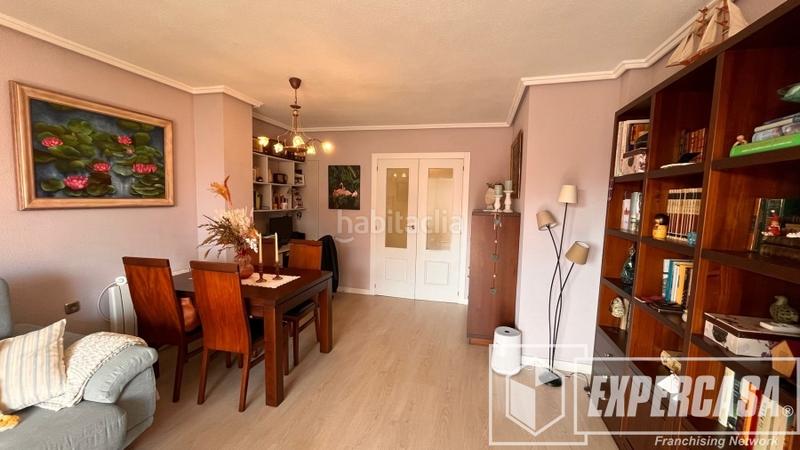 Foto e08b4577-4eaf-4f4b-b3bb-9197251ee4ad. Etagenwohnung mit heizung parking in Arrancapins Valencia