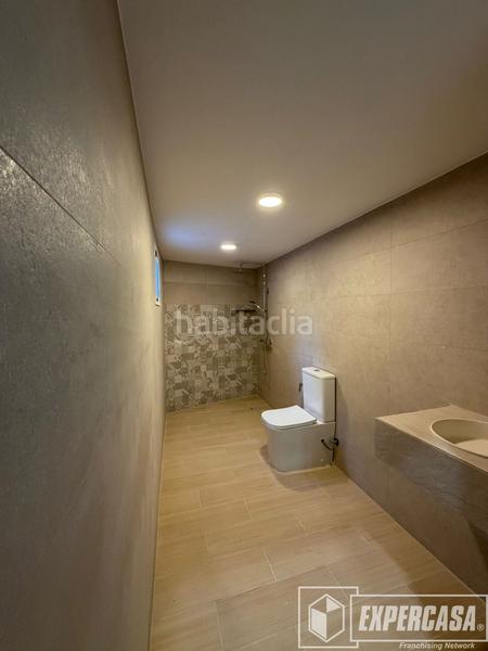 Foto 568efb45-5984-48c9-813d-8af497dca107. Local commercial dans Barrio Benicalap Valencia