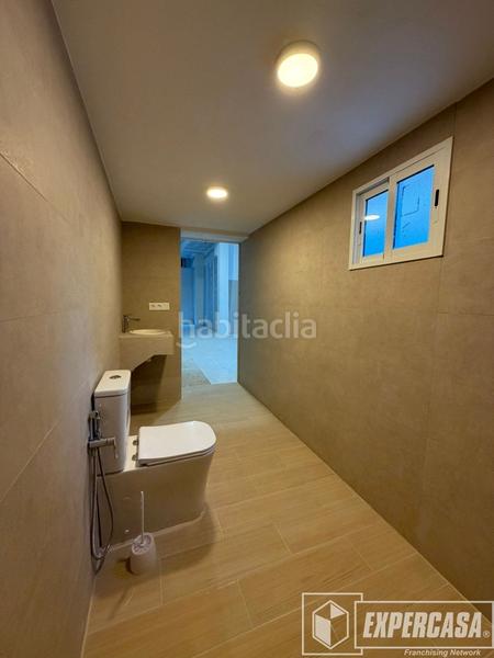 Foto 709e748b-57c1-431c-9895-fee7714ceed1. Local commercial dans Barrio Benicalap Valencia