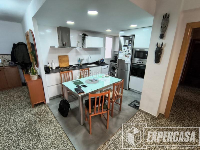 Foto 8f40b126-963a-4568-8d6b-f21a19f8dc57. Piso en Malilla Valencia