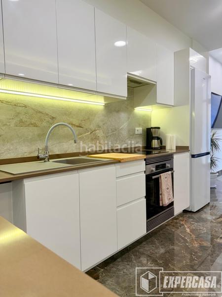 Foto 59e4fd60-7359-44bd-a716-cb7ba7604636. Etagenwohnung mit heizung in Barrio Benicalap Valencia