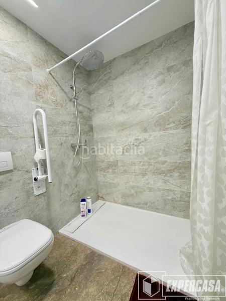 Foto b9523a05-7c0f-4ffb-8f62-654bef880b6e. Etagenwohnung mit heizung in Barrio Benicalap Valencia