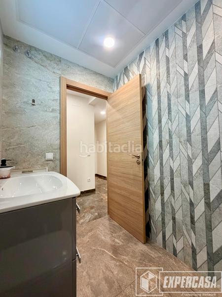 Foto 5e7192ba-8c28-470e-b582-d911b7ee73e3. Flat with heating in Barrio Benicalap Valencia