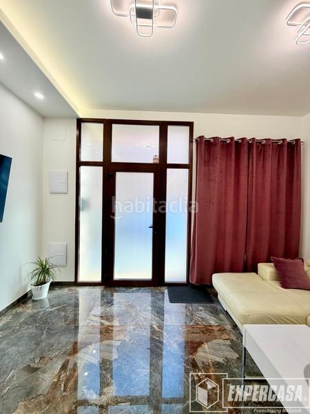 Foto b752bbeb-0a6b-43e2-8d1c-23fae10cf811. Flat with heating in Barrio Benicalap Valencia