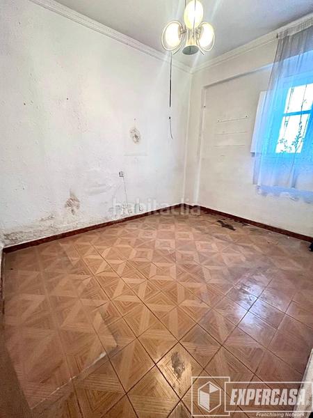 Foto cec7aabc-cf2e-422e-b9b6-48f6693260aa. Etagenwohnung in El Castellar i l'Oliverar Valencia