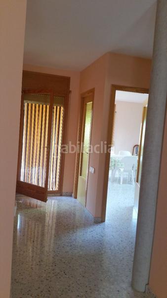 Foto 1109239e-b6e9-44f2-b4dc-bc5f13e84f2b. House with heating in Botarell