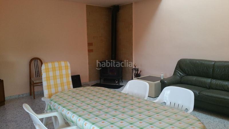 Foto c0a6a86a-b240-4205-807a-c2b300cb023d. House with heating in Botarell