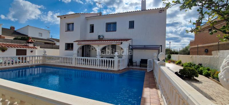 Foto 4fbd4d60-7d17-4cce-a762-cc458ffe05fc. Chalet en carrer caravel·la 10 casa individual con piscina en Cambrils