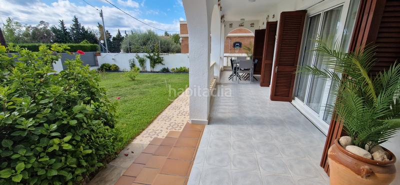 Foto f811c0c0-98ba-44af-a474-5006fc83f821. Chalet en carrer caravel·la 10 casa individual con piscina en Cambrils