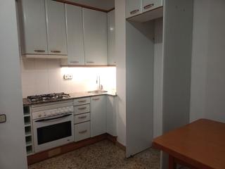 Location Appartement  Carrer de nàpols. Nápoles con industria