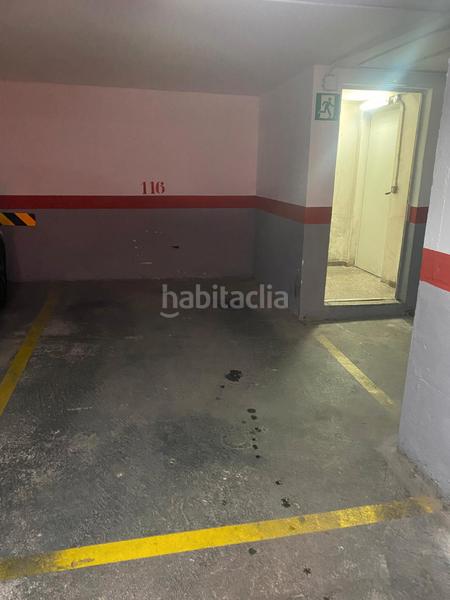 Foto 5312da19-f7c6-41f4-95fa-d671707dbf4d. Alquiler parking coche parking junto plaza de Sants en Barcelona