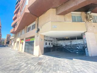 Parking coche en Carrer Daoiz i Velarde