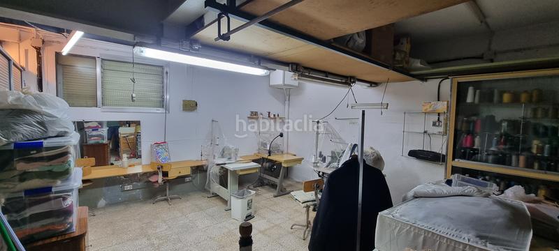 Foto 4a63dda4-6b4f-4170-a8d6-0a0ff59a62da. Local commercial dans Sistrells Badalona