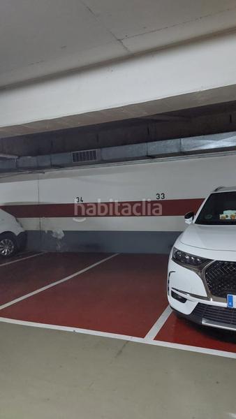 Foto b92ee5e5-aba5-4e55-a8f8-436f8b3d385f. Parking coche plaza de parquin de engestur en La Salut Badalona