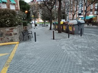 Aparcament cotxe a Ronda de sant antoni de llefià 129. Parking en la ronda san antoni de llefià