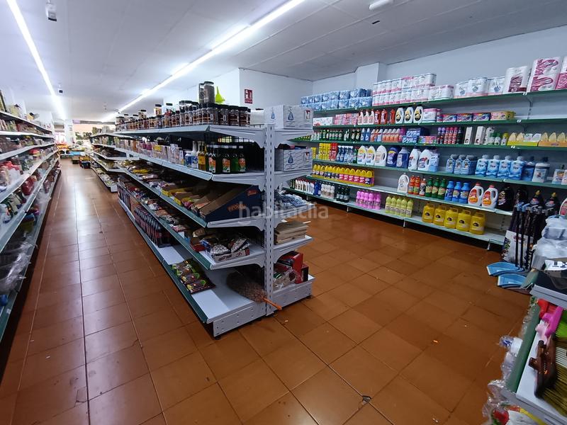 Foto 14e5a415-540f-4c41-aaea-53c71b9350db. Local comercial a La Salut Badalona