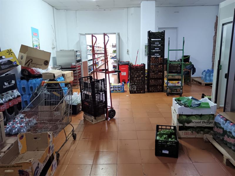 Foto 5edd3cf9-9b79-46c7-b5b8-f820940081a8. Local comercial a La Salut Badalona