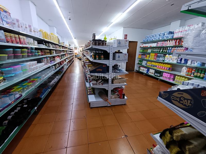 Foto 670835aa-c90b-4812-94e2-c30aa8a7f4b2. Local comercial a La Salut Badalona